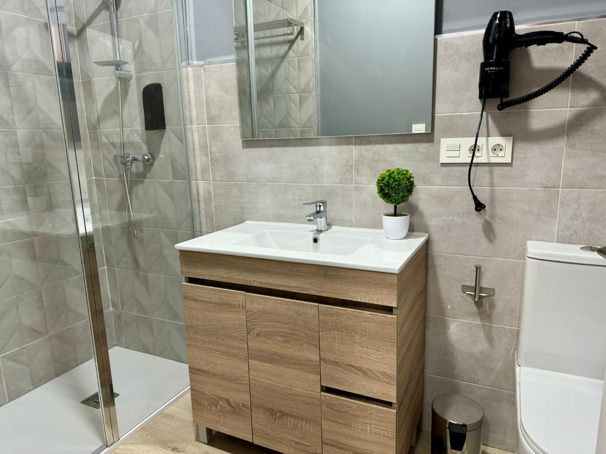 Karibu Serenity Apartamento
